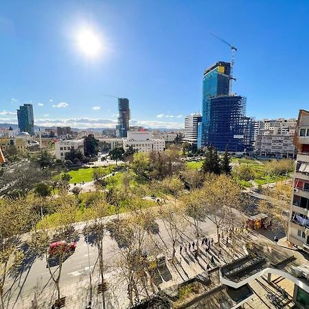 Scanderbeg Square 2Br Apt Tirana Exterior photo
