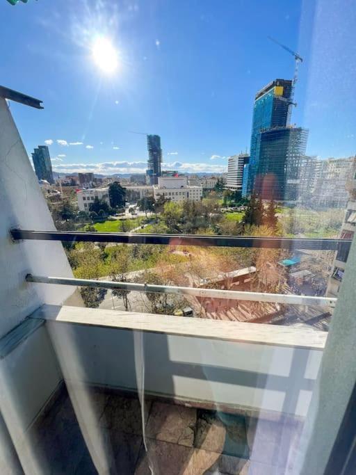 Scanderbeg Square 2Br Apt Tirana Exterior photo